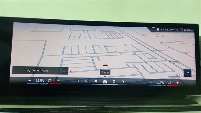 Used 2025 BMW X7 M60i image 47