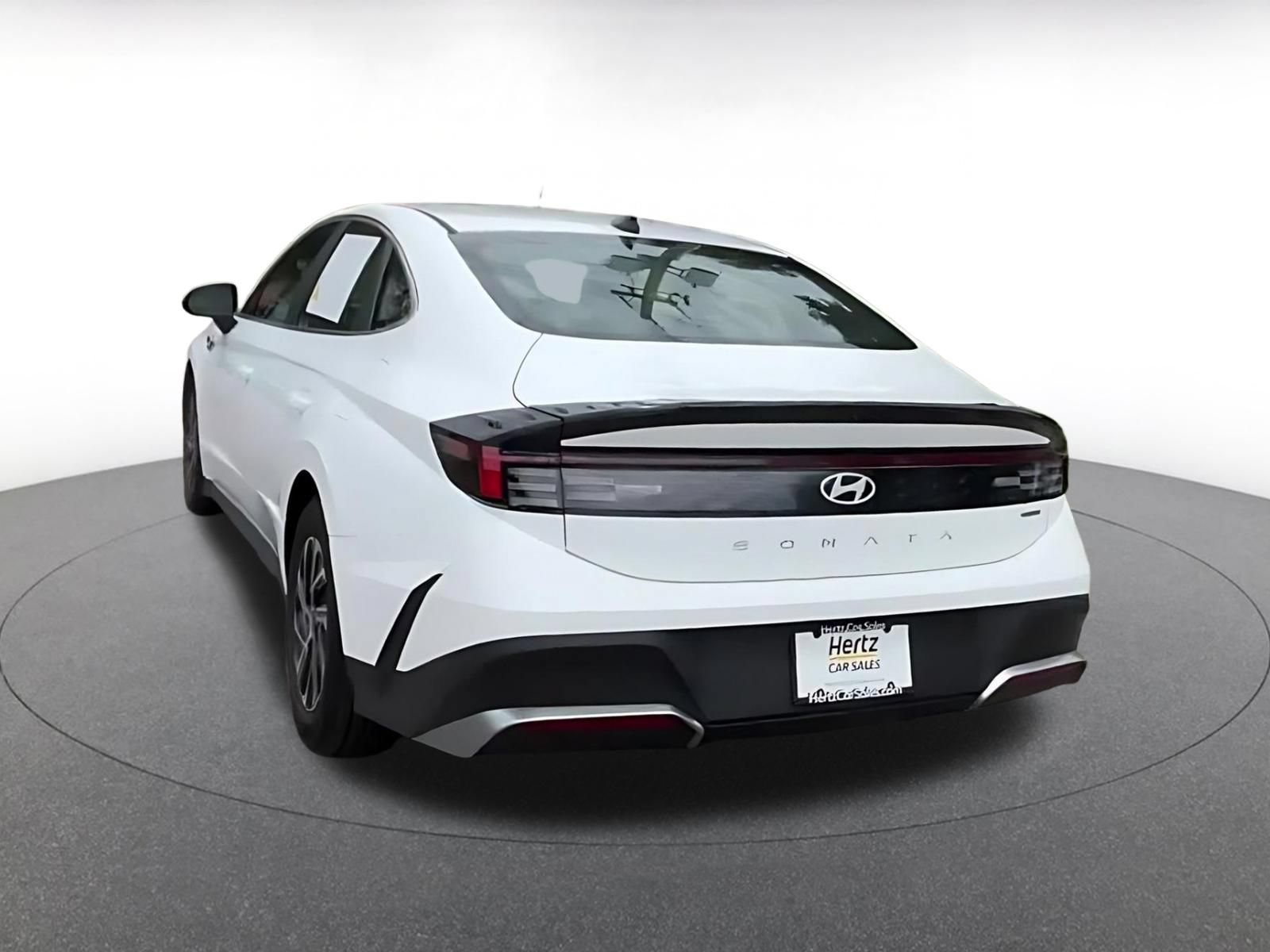 Used 2026 Hyundai Sonata Blue FWD image 11