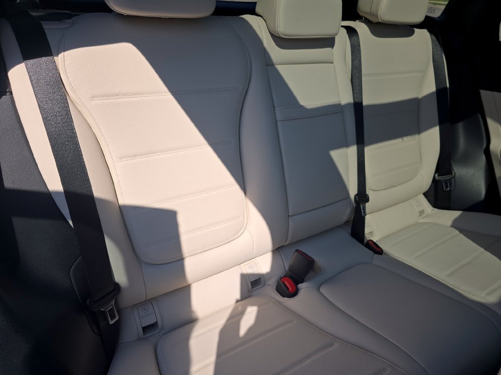 New 2027 Mercedes-Benz GLC 300 4MATIC image 22