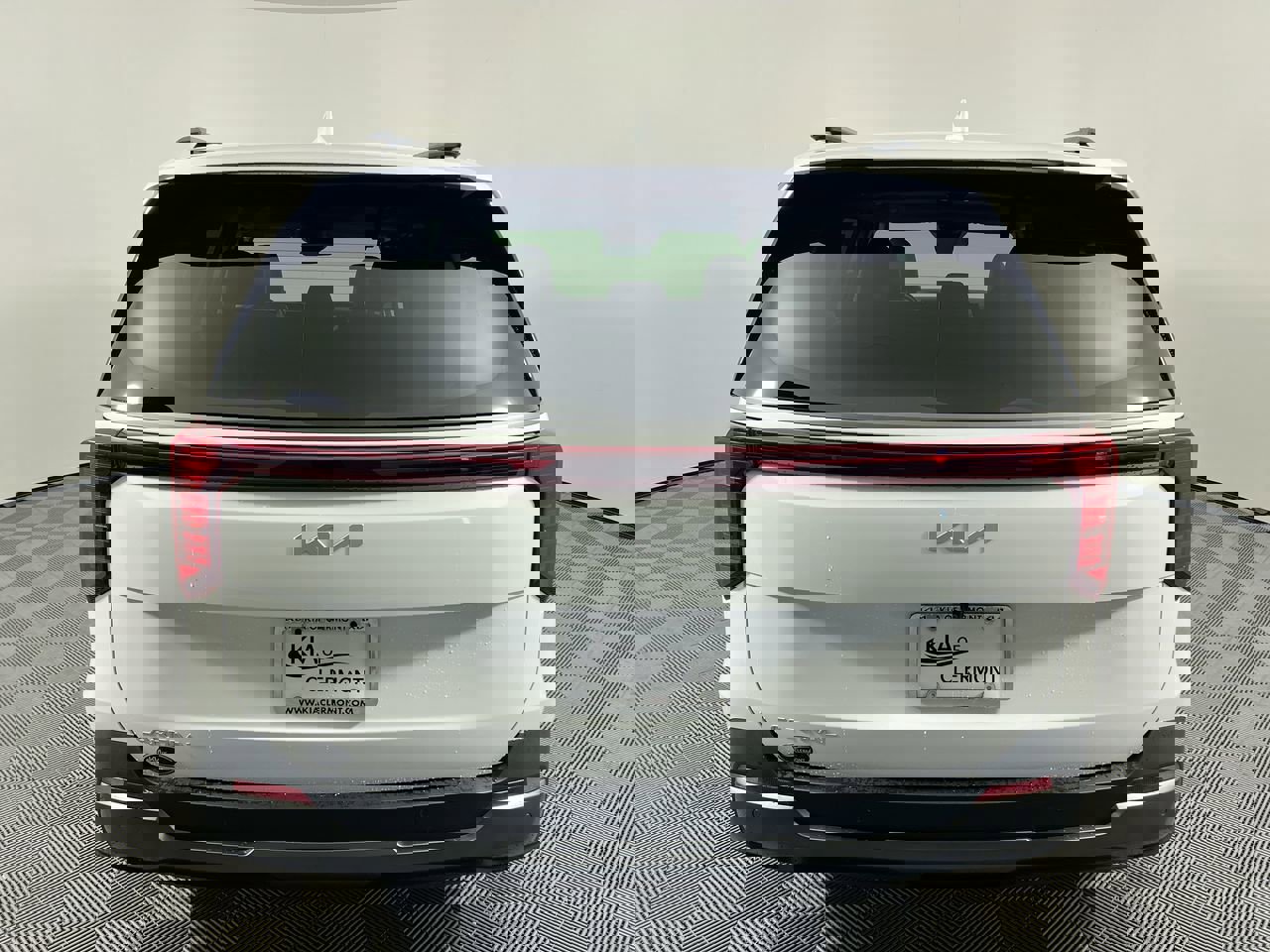 New 2026 Kia Carnival SX image 4