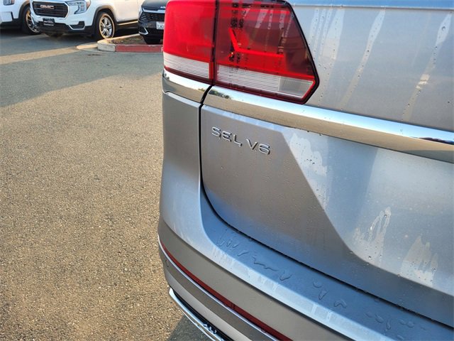 Used 2022 Volkswagen Atlas SEL R-Line image 6