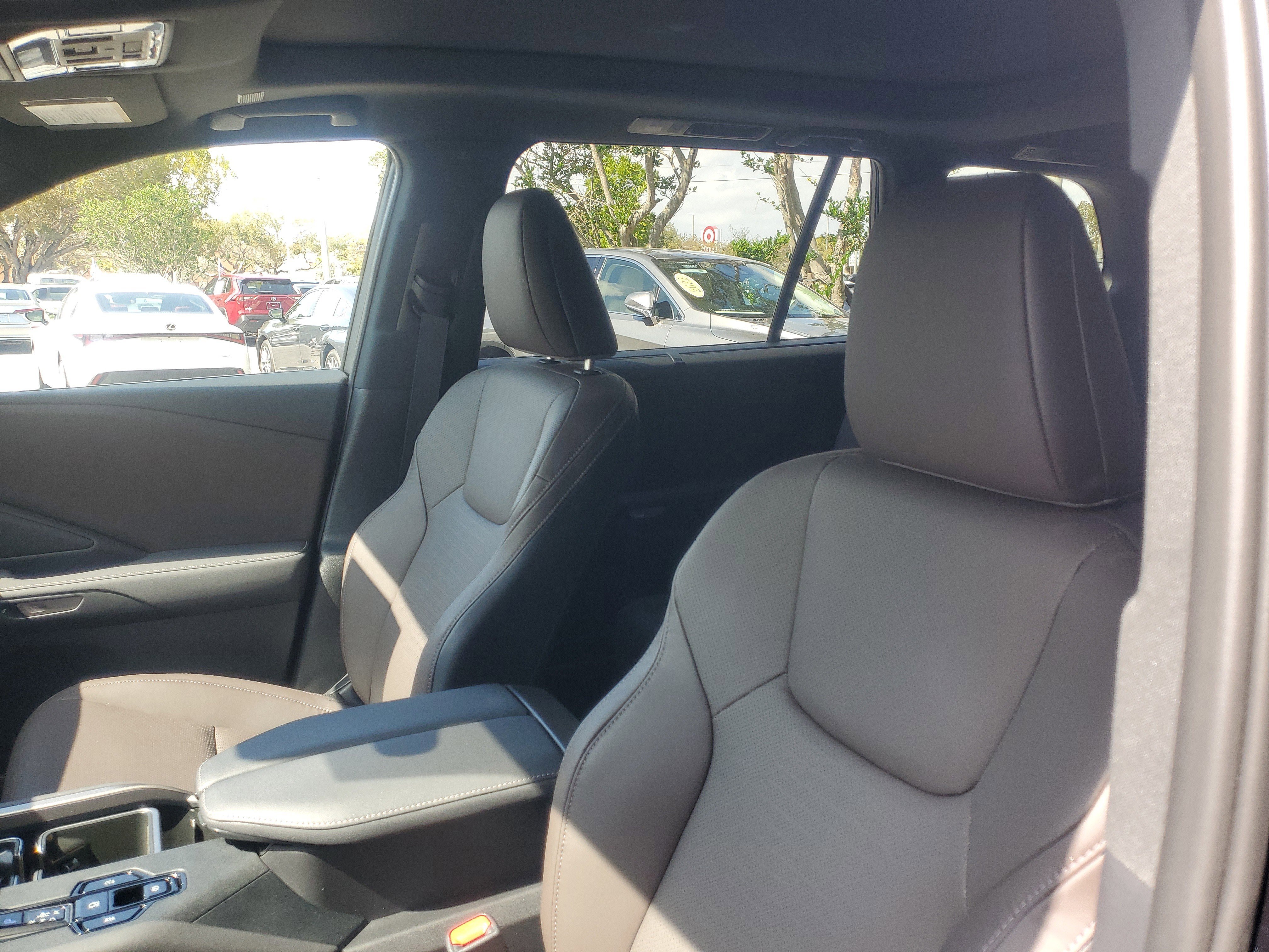 Certified 2026 Lexus TX 350 FWD w/ Technology Package image 18