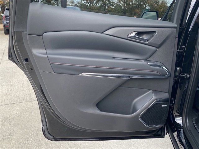 New 2026 Chevrolet Traverse RS w/ LPO, Floor Liner Package image 30
