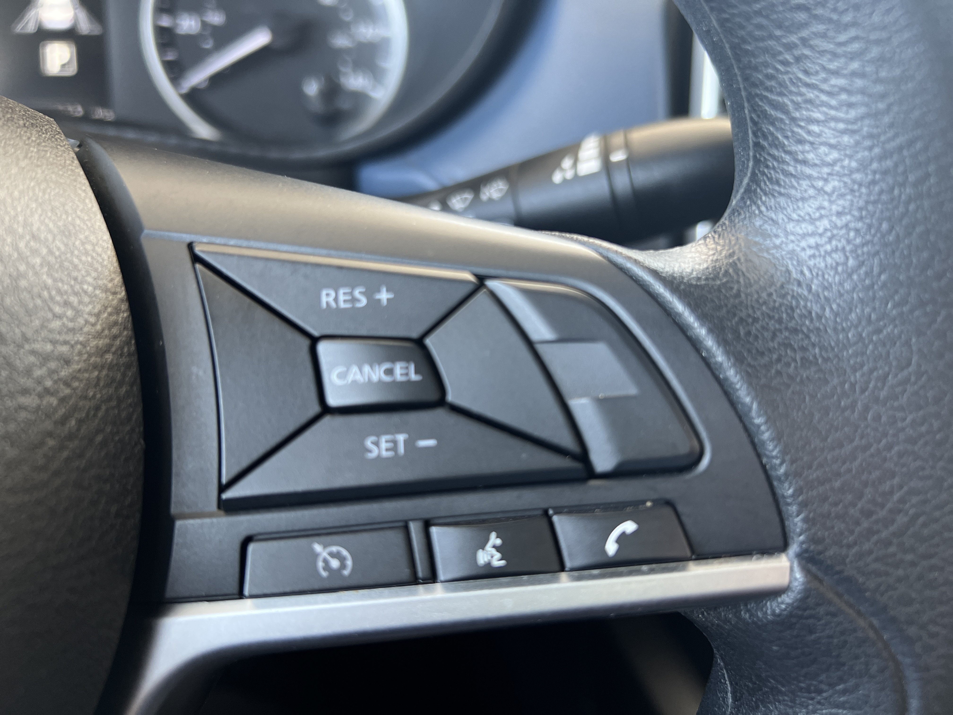 Used 2025 Nissan Versa SV FWD image 22