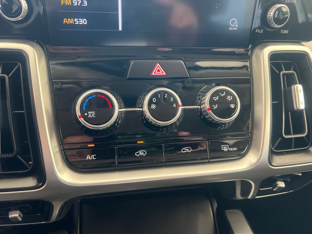 Certified 2021 Kia Sorento LX AWD/4WD image 46