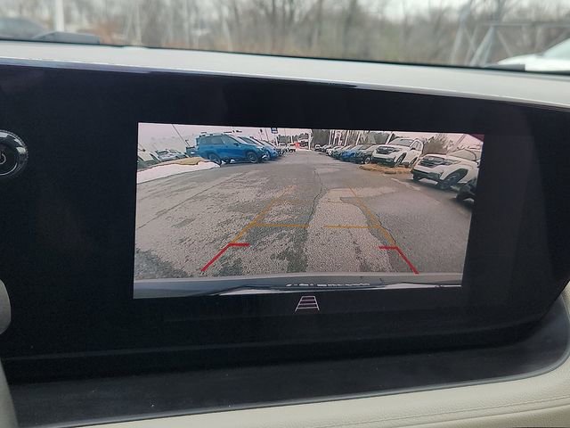 Certified 2025 Buick Encore GX Preferred image 17