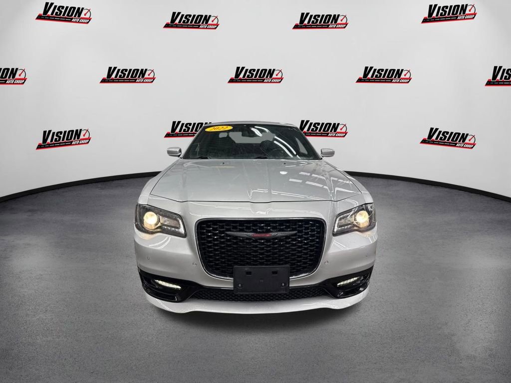 Used 2022 Chrysler 300 S video 2