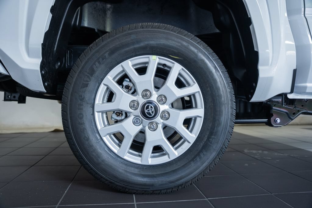 New 2026 Toyota Tacoma SR5 AWD/4WD image 17