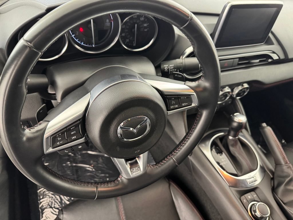 Used 2017 MAZDA MX-5 Miata Grand Touring RWD image 25