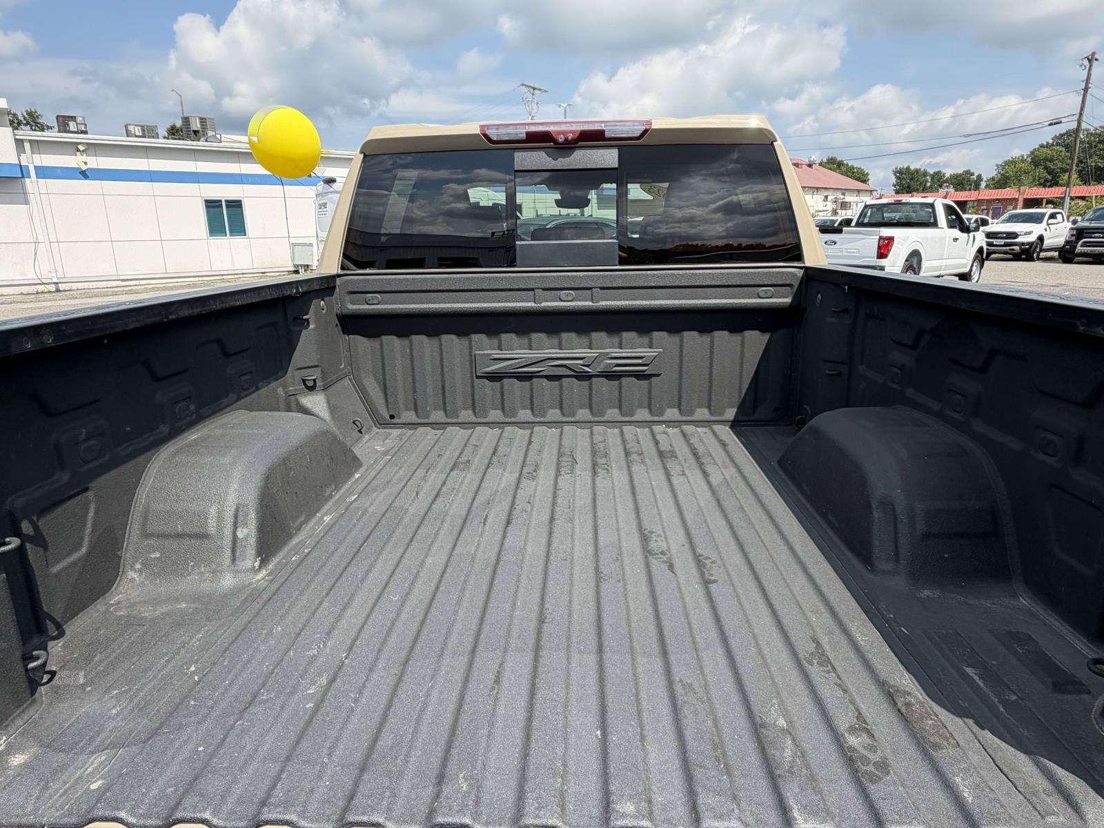 Used 2023 Chevrolet Silverado 1500 ZR2 w/ Technology Package AWD/4WD image 32
