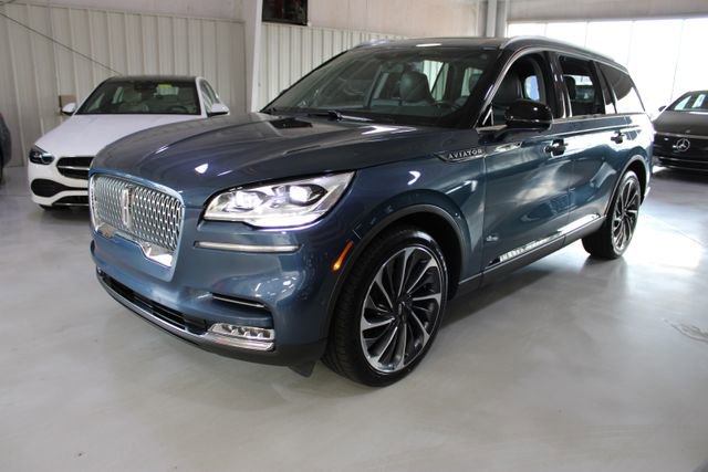 Used 2020 Lincoln Aviator Reserve w/ Equipment Group 202A image 42