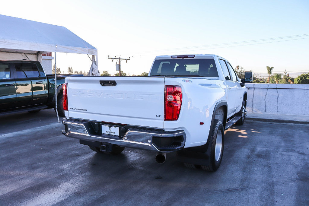Used 2025 Chevrolet Silverado 3500 LT w/ Safety Package AWD/4WD image 9