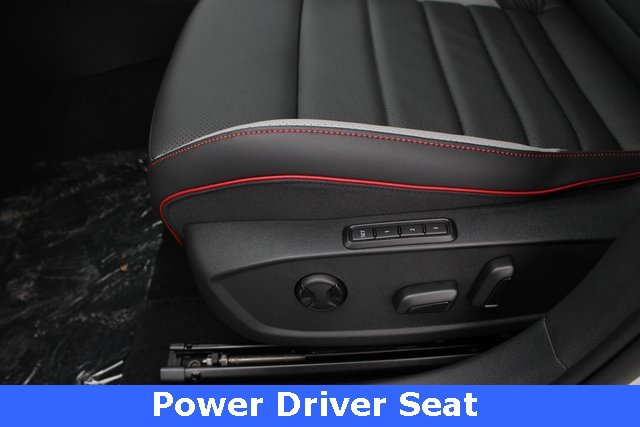 New 2026 Volkswagen GTI SE image 4