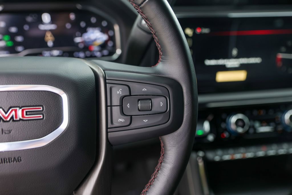 Used 2025 GMC Sierra 2500 AT4X image 16