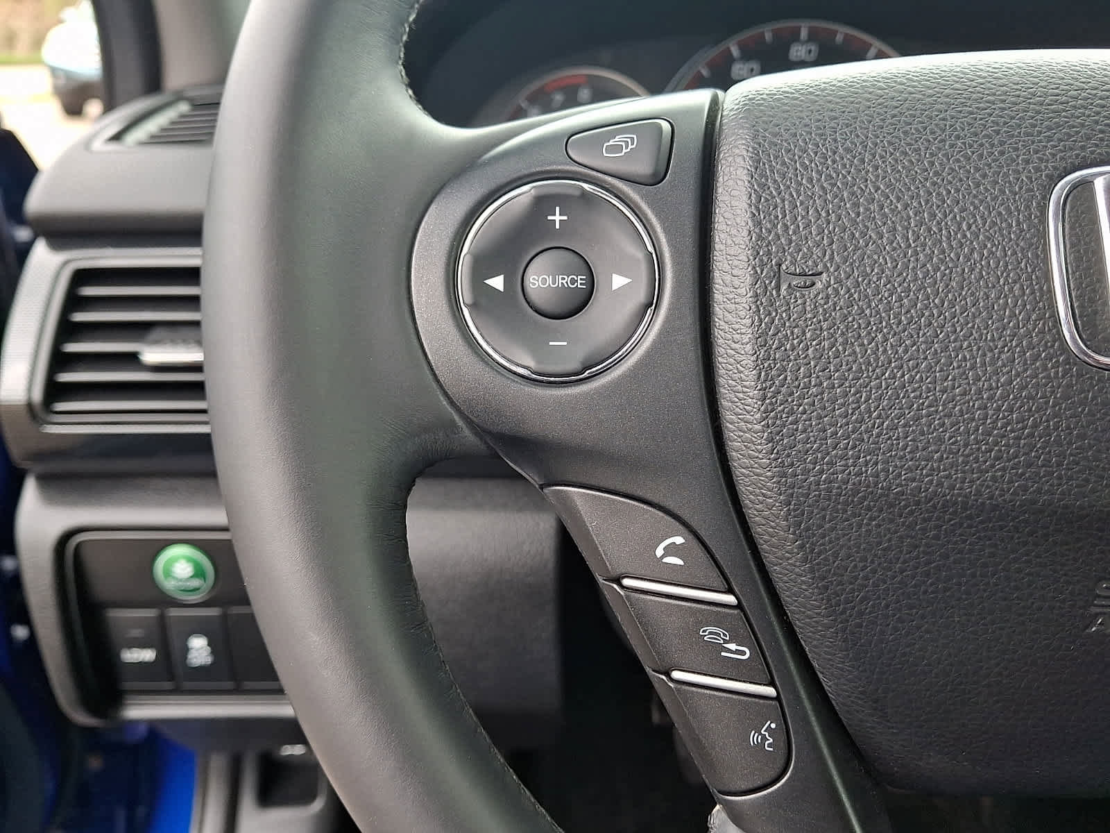 Used 2015 Honda Accord EX-L image 23