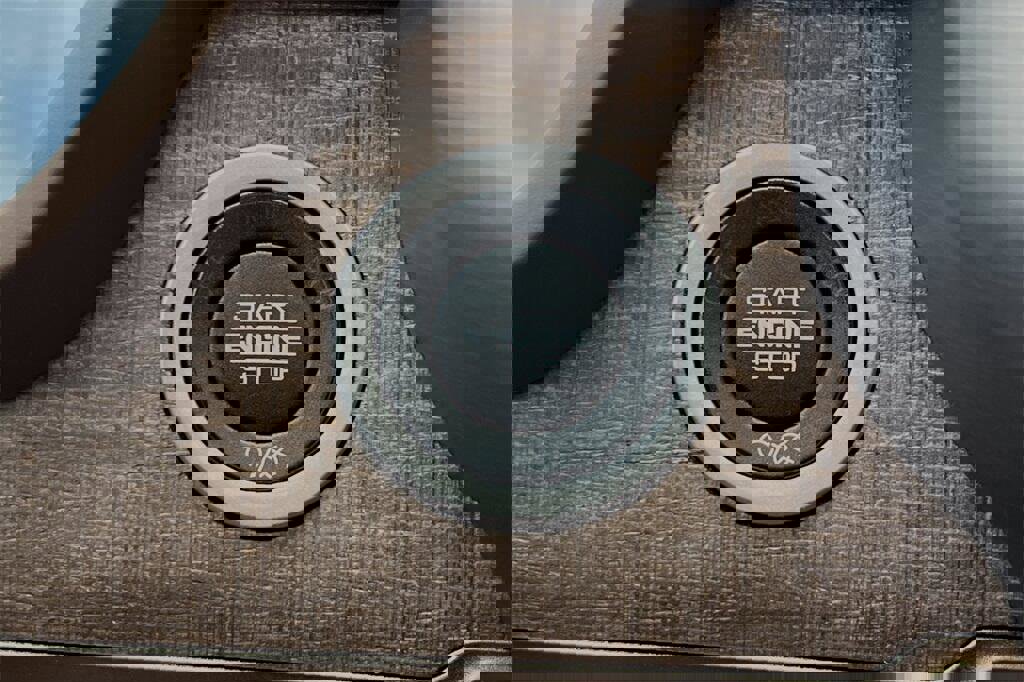 New 2024 RAM 2500 Limited w/ Safety Group image 19