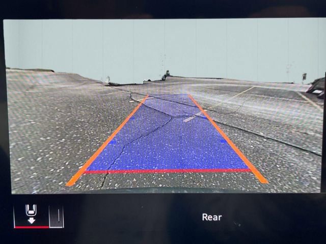 Used 2022 Audi Q5 2.0T Premium Plus image 24