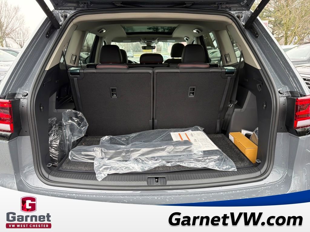 New 2026 Volkswagen Atlas Peak Edition image 17