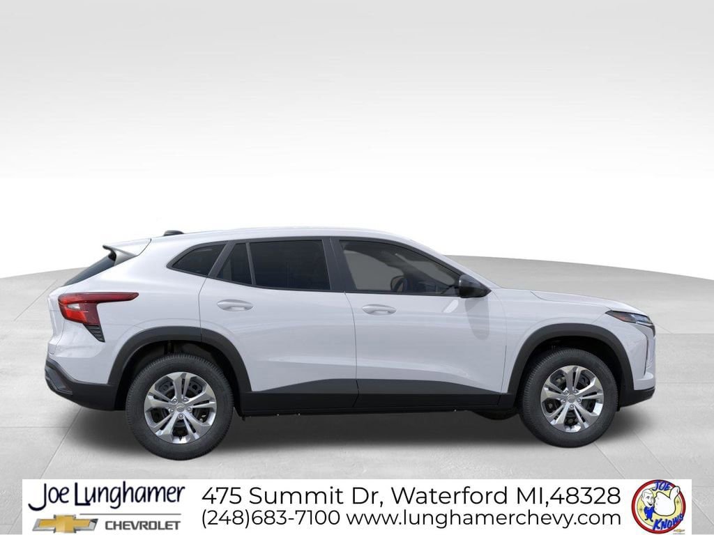 New 2026 Chevrolet Trax LS FWD image 5