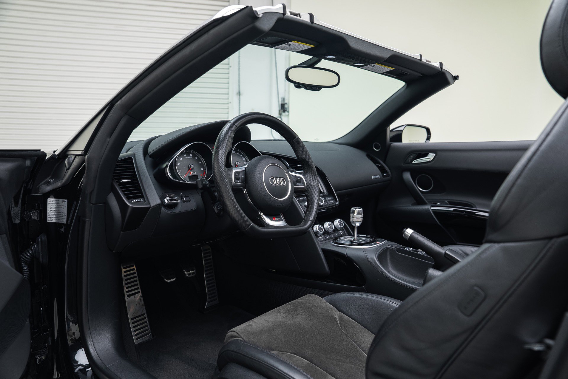 Used 2014 Audi R8 V8 image 2
