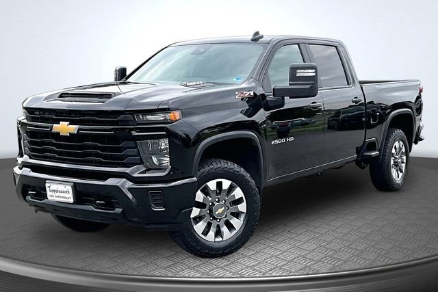 Used 2024 Chevrolet Silverado 2500 Custom w/ Custom Value Package
