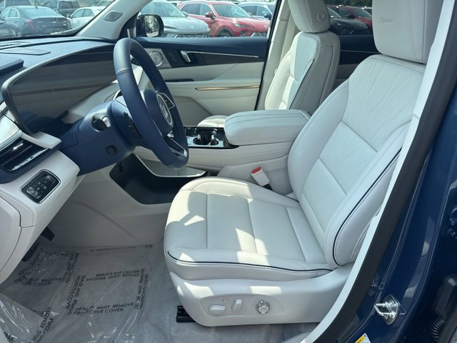New 2026 Buick Enclave Avenir w/ LPO, Floor Liner Package image 14
