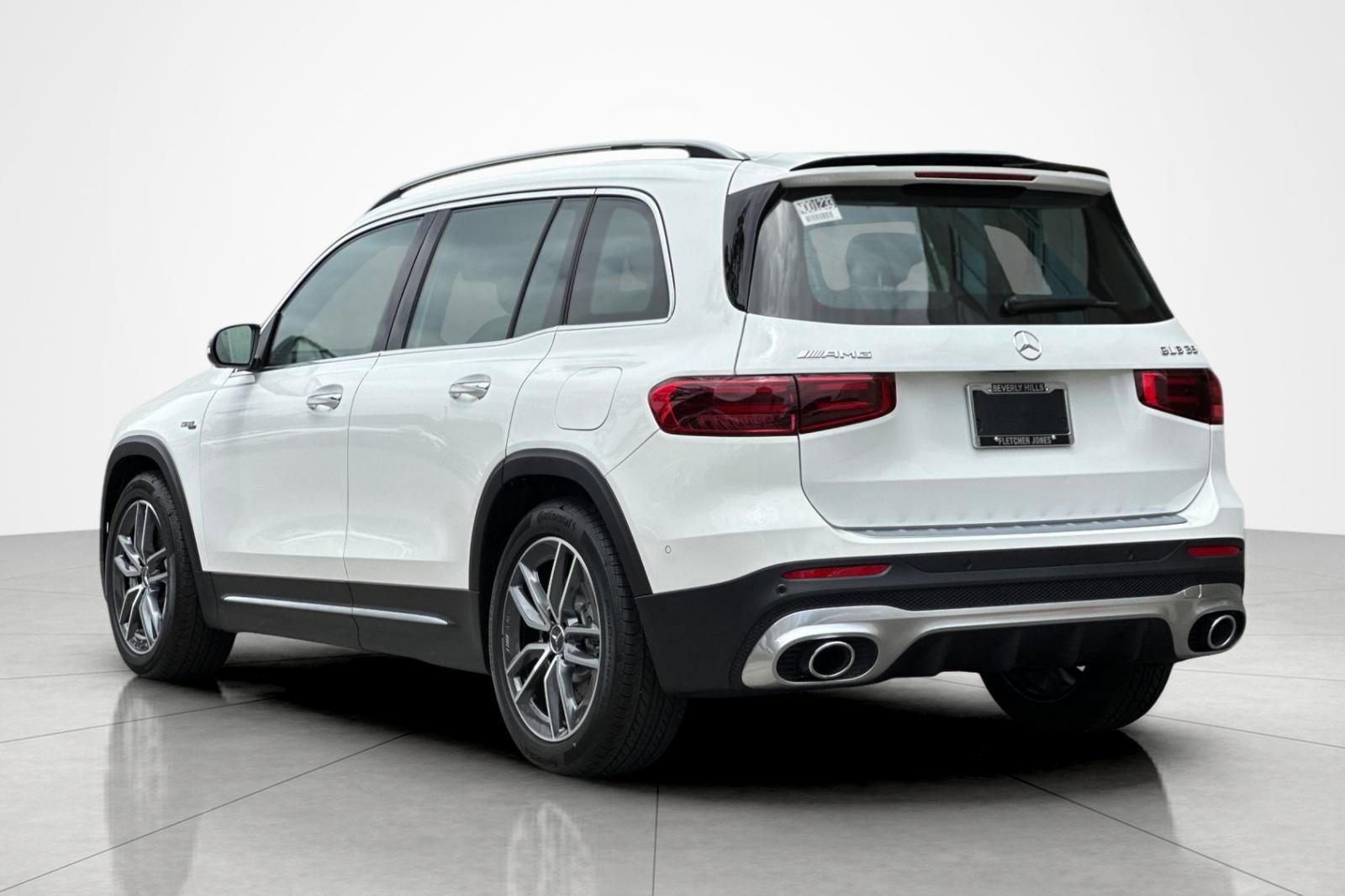 New 2026 Mercedes-Benz GLB 35 AMG 4MATIC image 3