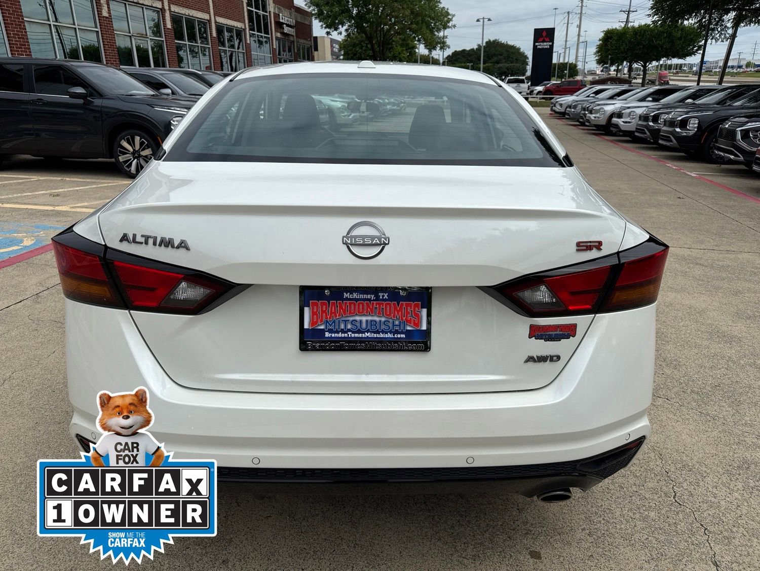 Used 2024 Nissan Altima 2.5 SR AWD/4WD image 4