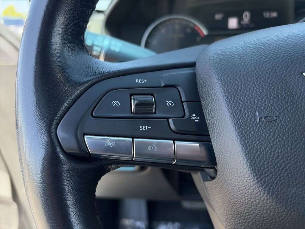 Used 2022 Cadillac CT4 Luxury w/ Sun And Sound Package RWD image 9