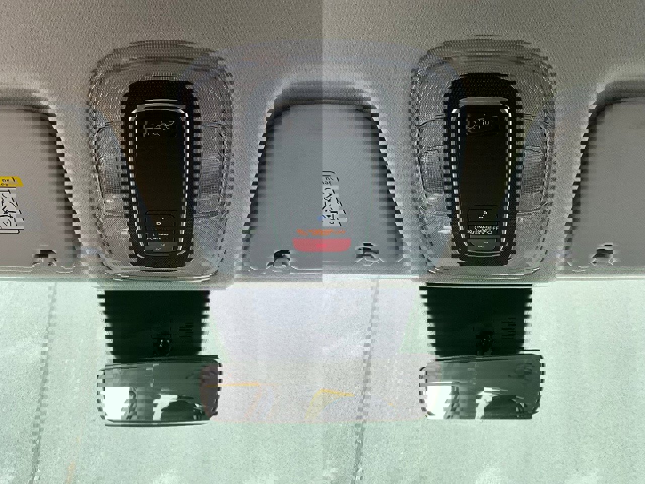 Used 2025 Hyundai Kona SEL image 16