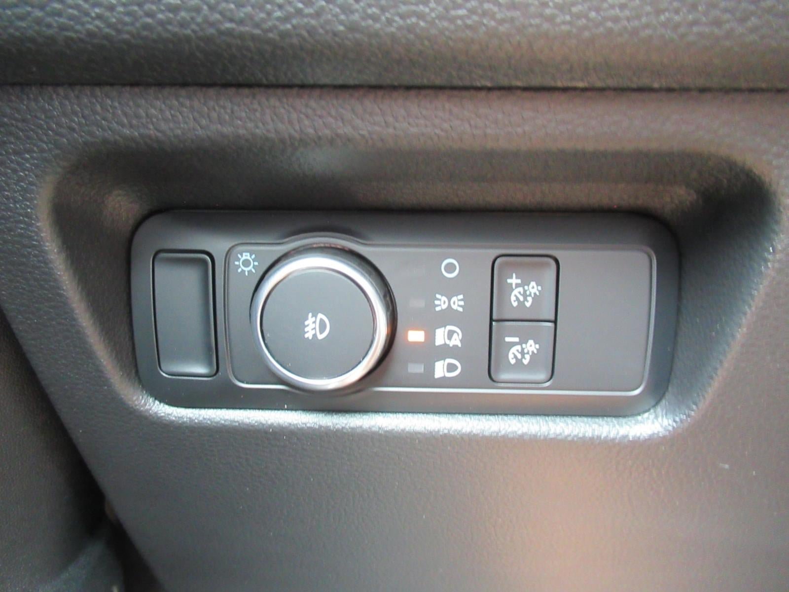 Used 2025 Ford Ranger XL RWD image 25