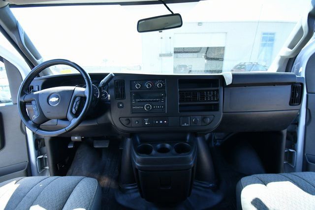 Used 2021 Chevrolet Express 3500 w/ Power Convenience Package image 17