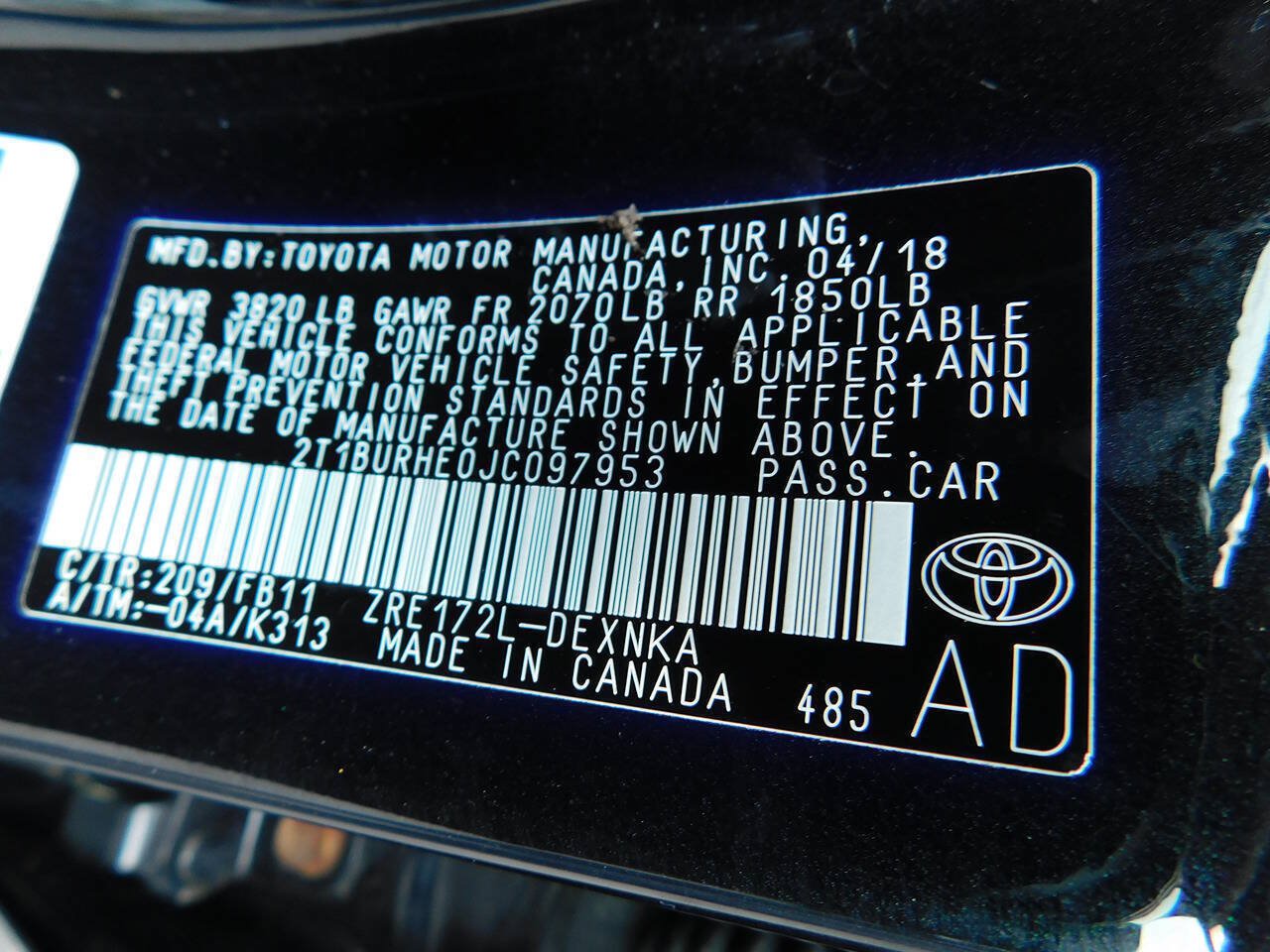 Used 2018 Toyota Corolla LE FWD image 16