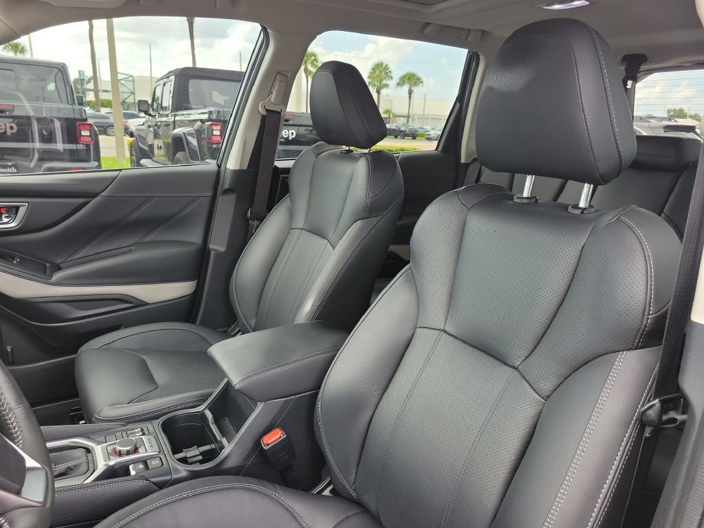 Used 2024 Subaru Forester Limited AWD/4WD image 22