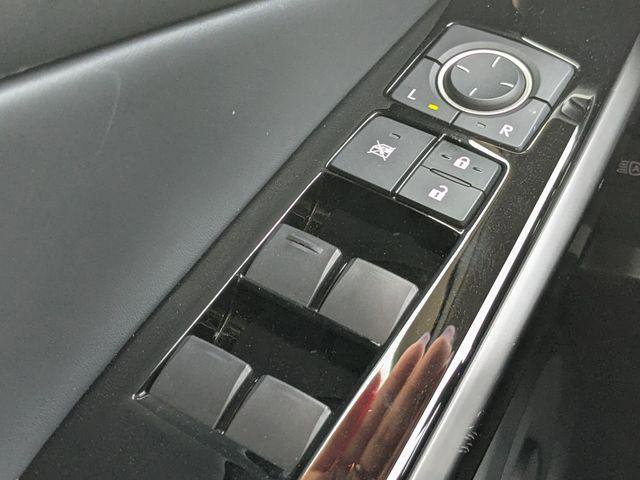 Certified 2024 Lexus IS 300 w/ Comfort Package image 23