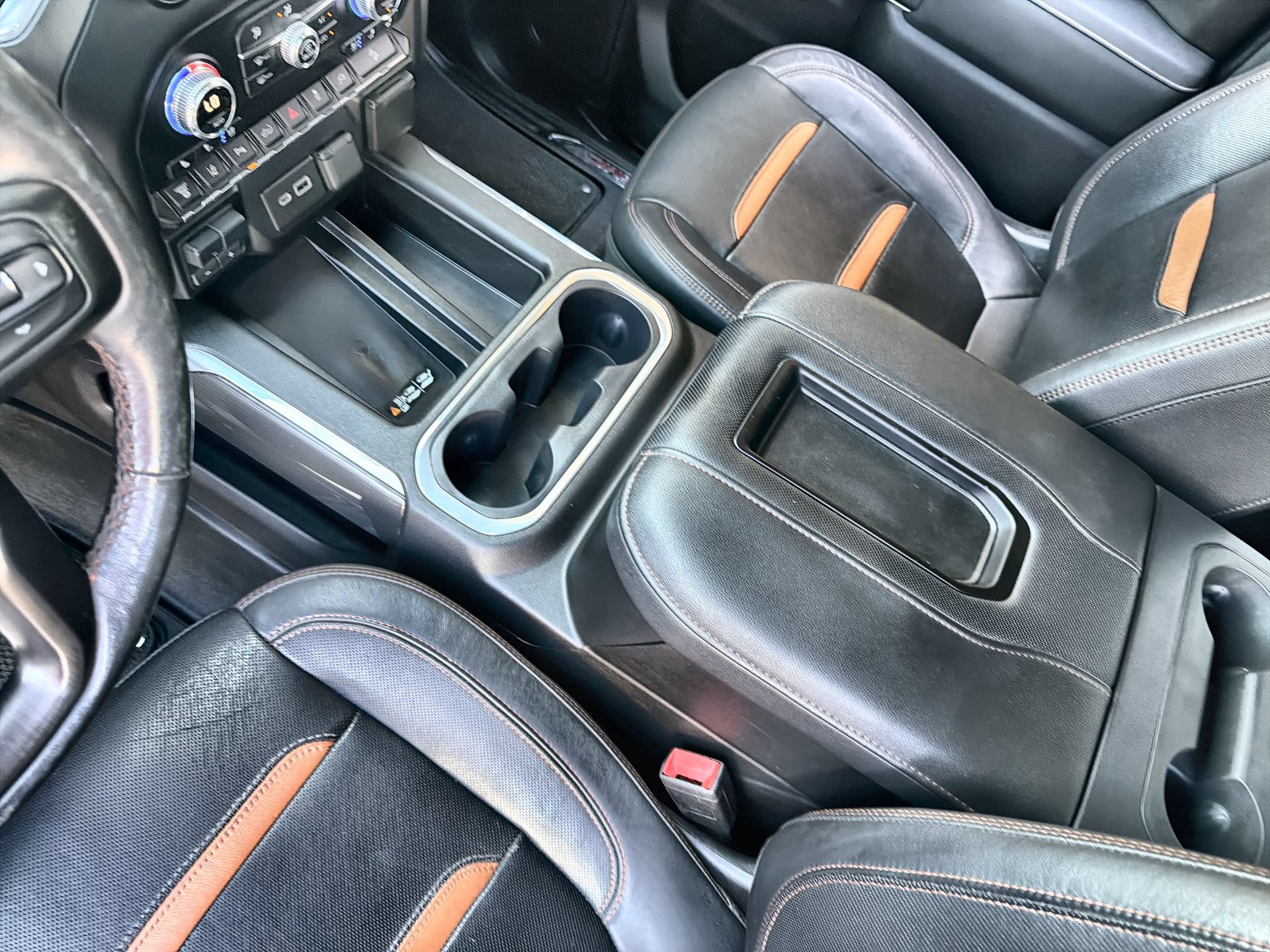 Used 2022 GMC Sierra 2500 AT4 w/ AT4 Premium Plus Package AWD/4WD image 20