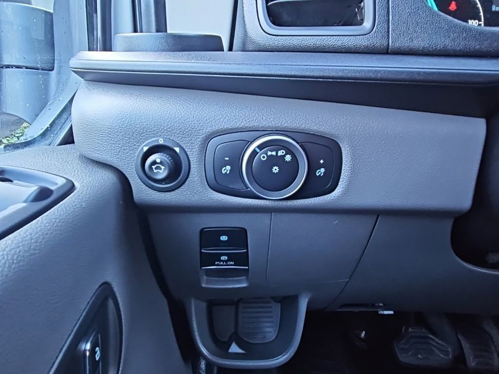 Used 2022 Ford E-Transit Low Roof w/ Load Area Protection Package image 13