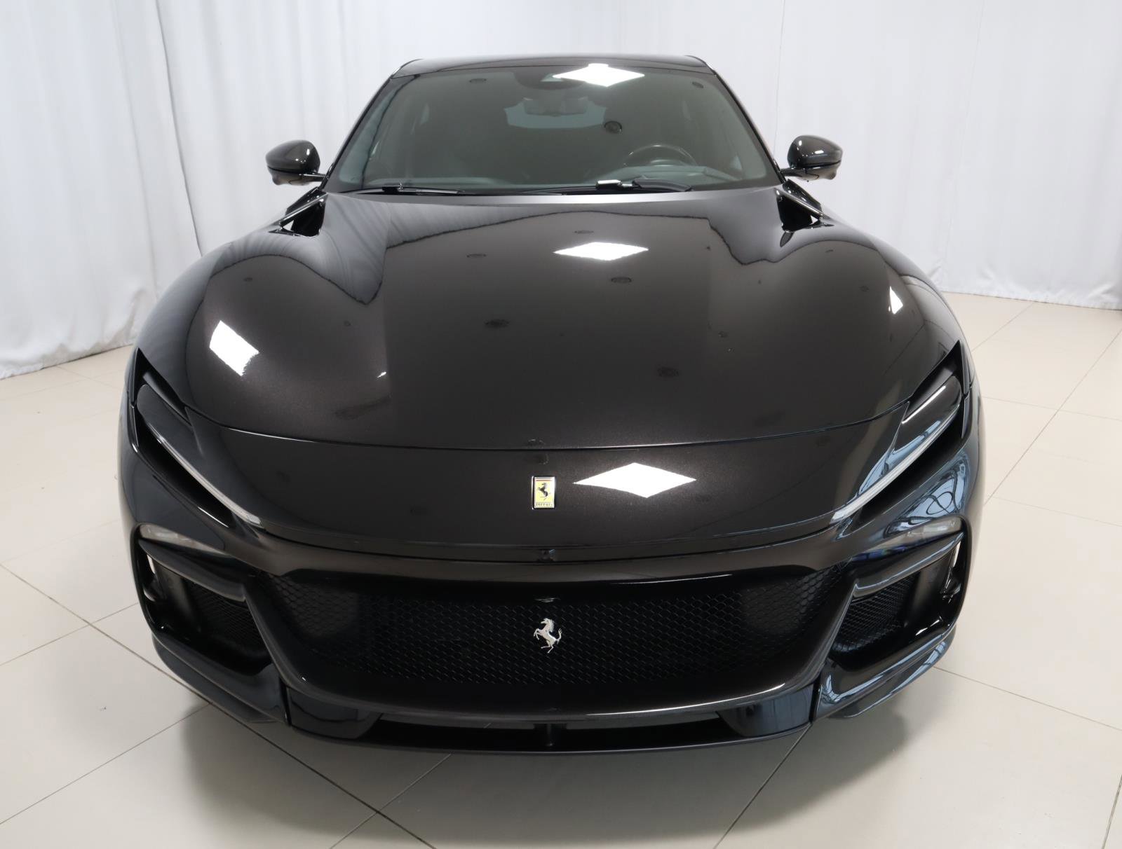 Certified 2025 Ferrari Purosangue image 4