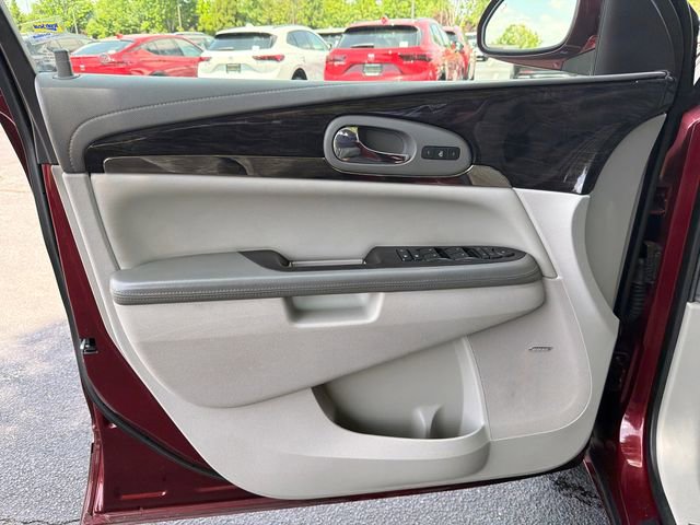 Used 2017 Buick Enclave Premium w/ Experience Buick Package FWD image 10