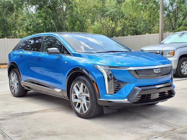 New 2026 Cadillac Optiq Luxury 1 w/ LPO, Floor Liner Package AWD/4WD image 5
