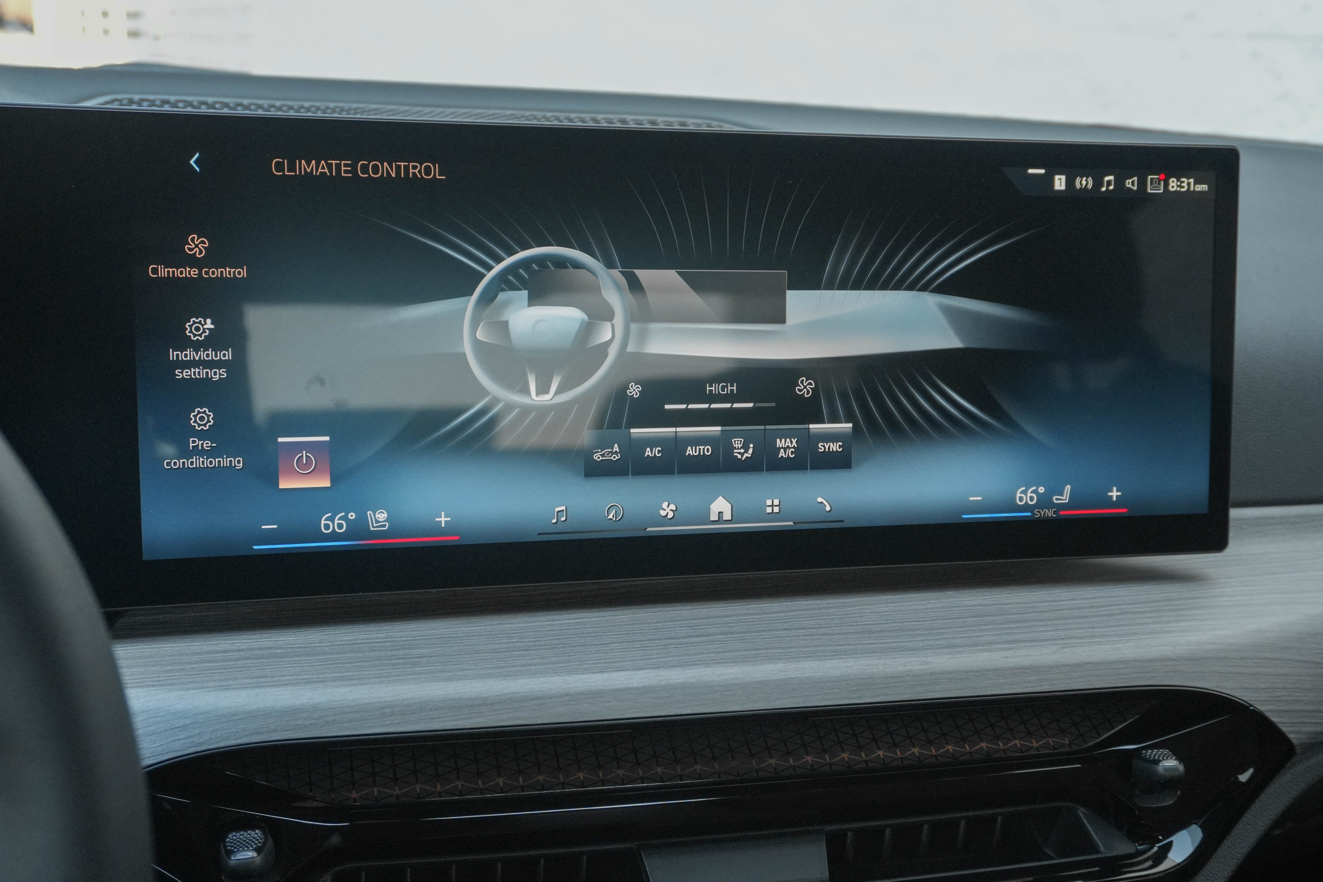 Certified 2025 BMW 330i Sedan RWD image 23