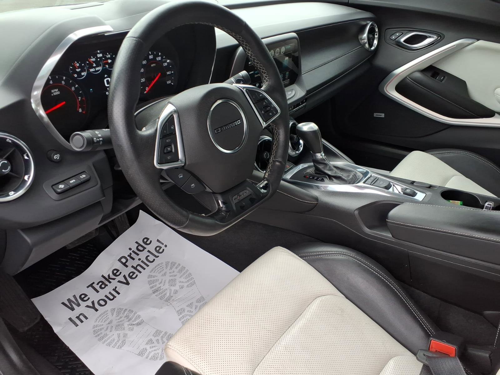 Used 2017 Chevrolet Camaro LT RWD image 20