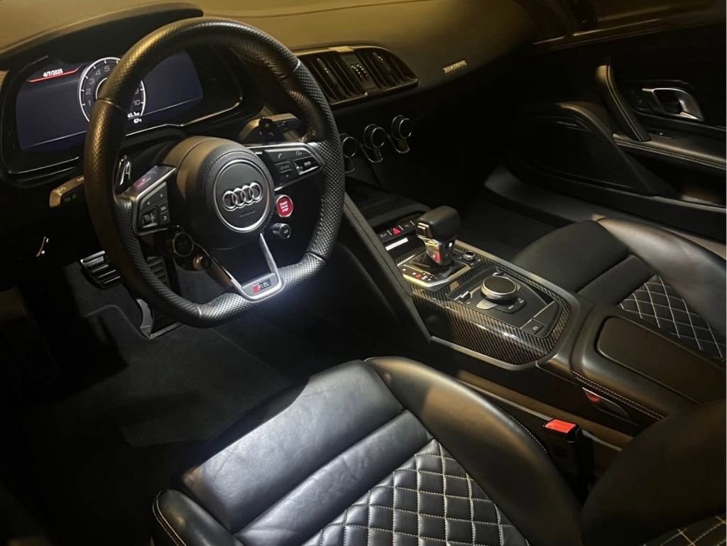 Used 2020 Audi R8 V10 performance image 13