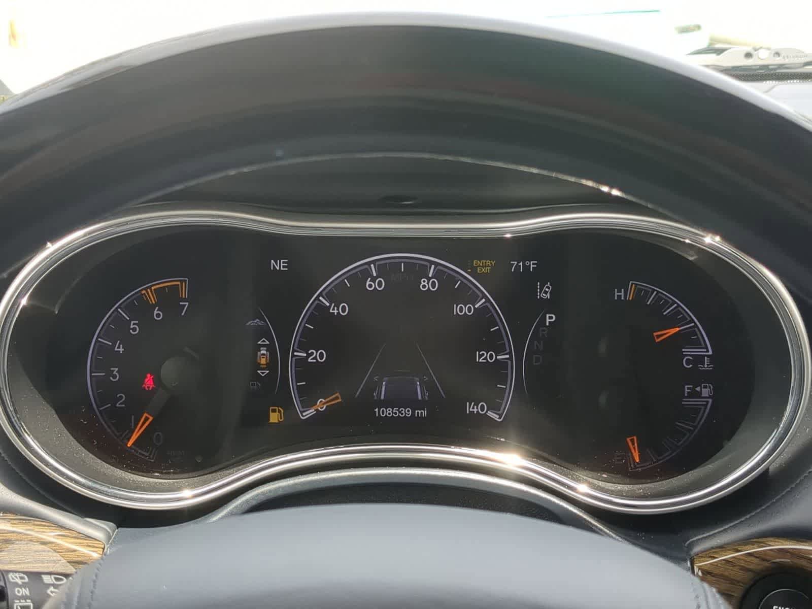 Used 2019 Jeep Grand Cherokee Summit AWD/4WD image 30