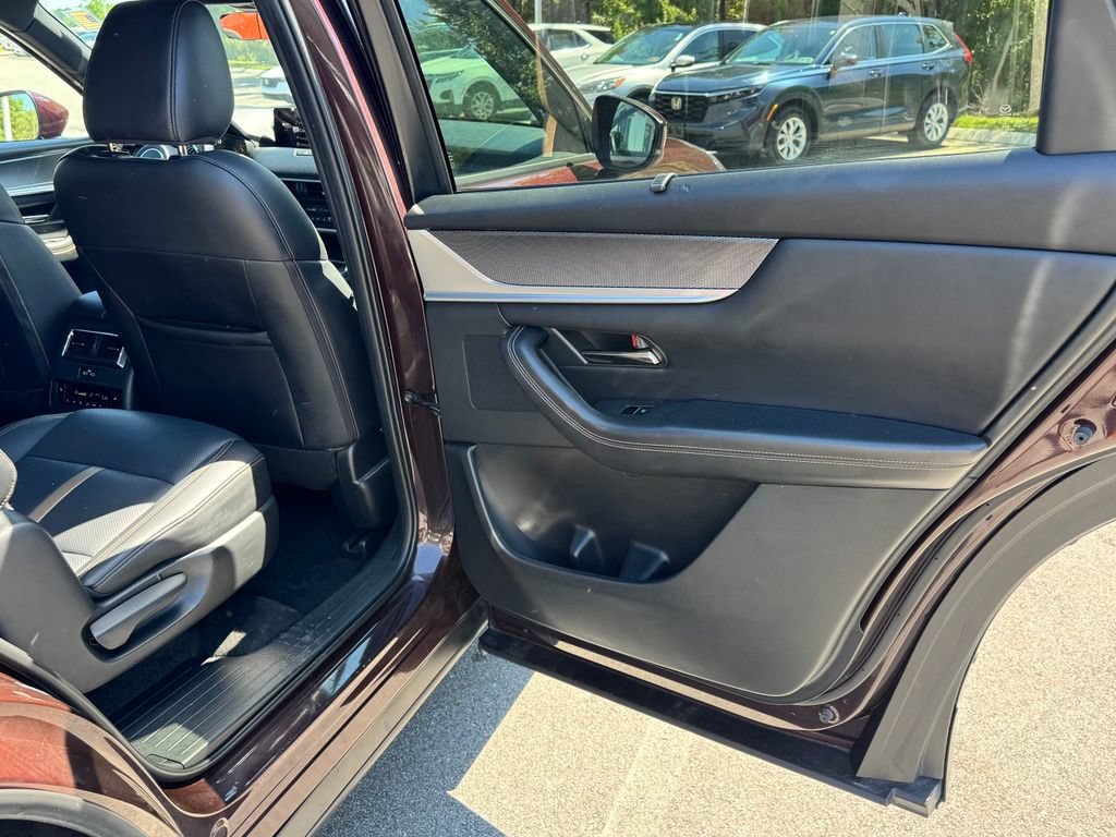 Used 2024 MAZDA CX-90 Plug-In Hybrid w/ Premium Plus AWD/4WD image 31