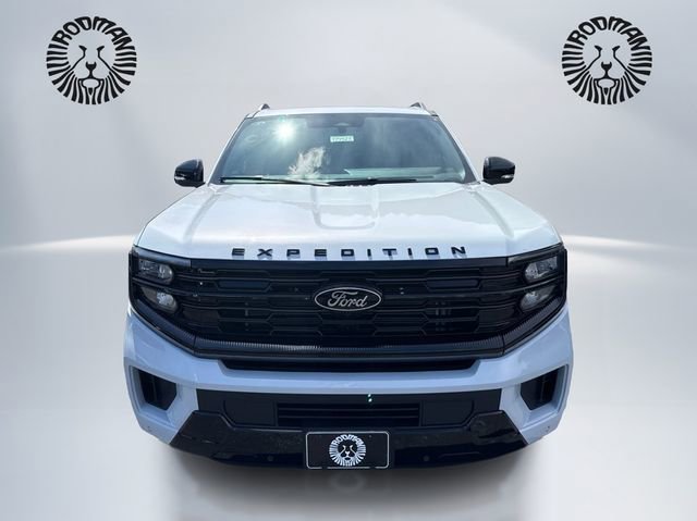 New 2026 Ford Expedition Max Platinum AWD/4WD image 2