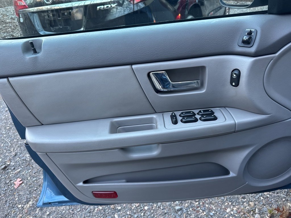 Used 2002 Mercury Sable LS Premium image 17