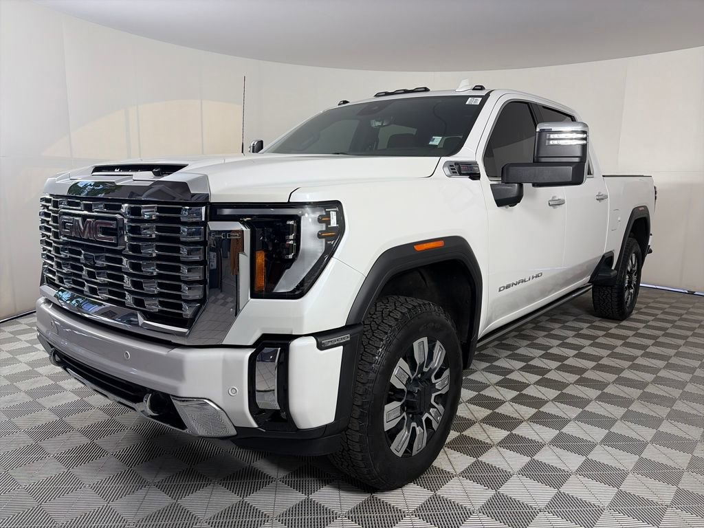 Used 2025 GMC Sierra 2500 Denali w/ Denali Reserve Package image 3