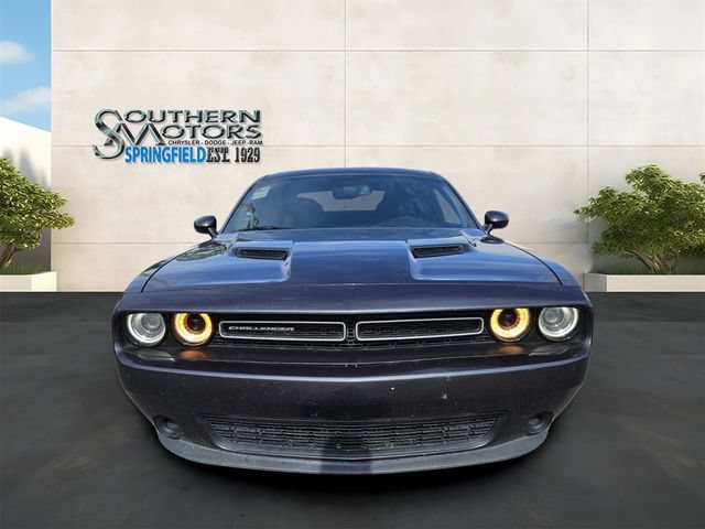 Used 2019 Dodge Challenger SXT RWD image 8