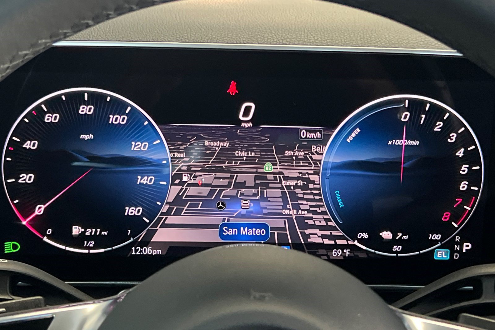 Certified 2025 Mercedes-Benz GLC 350e 4MATIC image 17